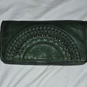 Elegant Green Leather Wallet